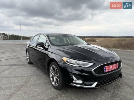 Форд Фьюжен 2020 у Рівному на Automoto.ua Чорний Форд Фьюжен, об'ємом двигуна 2 л та пробігом 79 тис. км за 17200 $, фото 1 на Automoto.ua