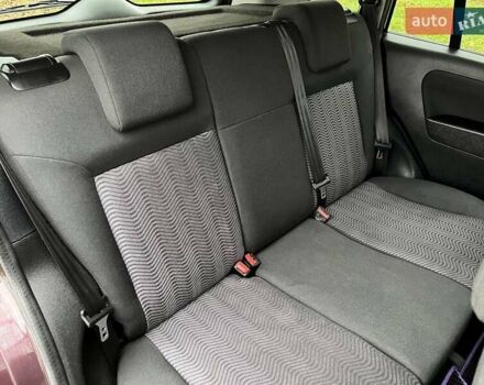 Фіолетовий Форд Фьюжен, об'ємом двигуна 1.6 л та пробігом 180 тис. км за 6500 $, фото 18 на Automoto.ua