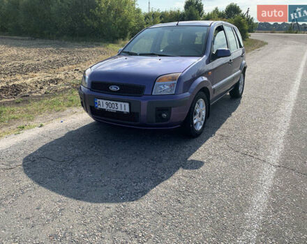 Фиолетовый Форд Фьюжн, объемом двигателя 1.4 л и пробегом 200 тыс. км за 5200 $, фото 3 на Automoto.ua