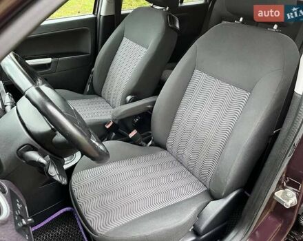 Фіолетовий Форд Фьюжен, об'ємом двигуна 1.6 л та пробігом 180 тис. км за 6500 $, фото 8 на Automoto.ua