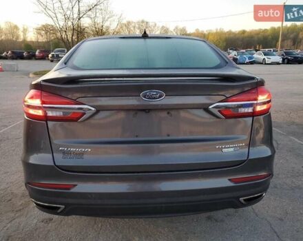 Коричневый Форд Фьюжн, объемом двигателя 2 л и пробегом 120 тыс. км за 2700 $, фото 4 на Automoto.ua