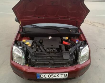 Красный Форд Фьюжн, объемом двигателя 1.4 л и пробегом 280 тыс. км за 3800 $, фото 7 на Automoto.ua