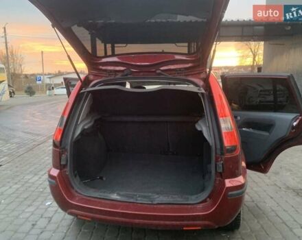 Красный Форд Фьюжн, объемом двигателя 1.39 л и пробегом 282 тыс. км за 3800 $, фото 7 на Automoto.ua