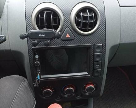 Червоний Форд Фьюжен, об'ємом двигуна 1.39 л та пробігом 150 тис. км за 4200 $, фото 8 на Automoto.ua