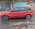 Червоний Форд Фьюжен, об'ємом двигуна 1.39 л та пробігом 150 тис. км за 4200 $, фото 2 на Automoto.ua