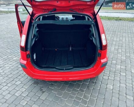 Червоний Форд Фьюжен, об'ємом двигуна 1.4 л та пробігом 170 тис. км за 4800 $, фото 10 на Automoto.ua