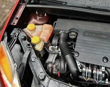 Красный Форд Фьюжн, объемом двигателя 1.4 л и пробегом 219 тыс. км за 5150 $, фото 17 на Automoto.ua