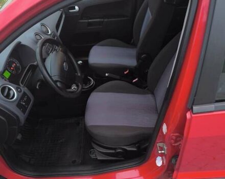 Форд Фьюжн 2006 в Теплике на Automoto.ua Красный Форд Фьюжн, объемом двигателя 1.4 л и пробегом 170 тыс. км за 5200 $, фото 1 на Automoto.ua