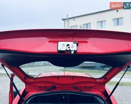 Червоний Форд Фьюжен, об'ємом двигуна 1.4 л та пробігом 170 тис. км за 4800 $, фото 14 на Automoto.ua