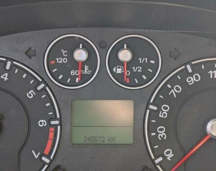 Форд Фьюжн 2006 в Львове на Automoto.ua Красный Форд Фьюжн, объемом двигателя 1.39 л и пробегом 246 тыс. км за 4600 $, фото 4 на Automoto.ua