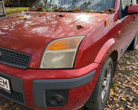 Красный Форд Фьюжн, объемом двигателя 1.4 л и пробегом 162 тыс. км за 3999 $, фото 2 на Automoto.ua