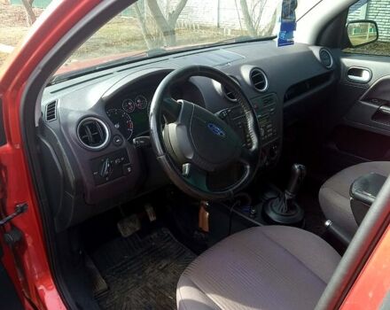 Форд Фьюжен 2007 у Харкові на Automoto.ua Червоний Форд Фьюжен, об'ємом двигуна 1.4 л та пробігом 183 тис. км за 5300 $, фото 2 на Automoto.ua