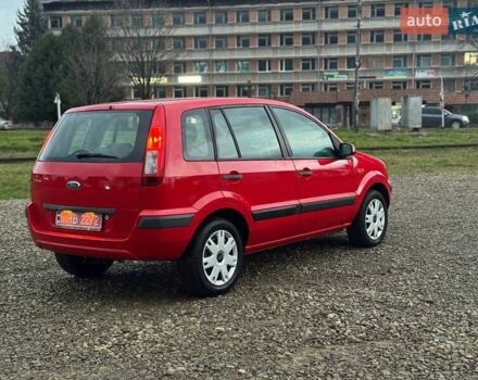 Красный Форд Фьюжн, объемом двигателя 1.4 л и пробегом 197 тыс. км за 4850 $, фото 13 на Automoto.ua