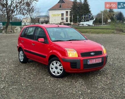 Красный Форд Фьюжн, объемом двигателя 1.4 л и пробегом 197 тыс. км за 4850 $, фото 6 на Automoto.ua