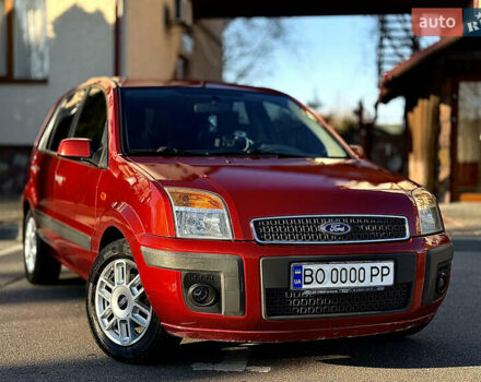 Красный Форд Фьюжн, объемом двигателя 1.4 л и пробегом 185 тыс. км за 4899 $, фото 6 на Automoto.ua