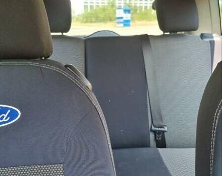 Форд Фьюжн 2007 в Киеве на Automoto.ua Красный Форд Фьюжн, объемом двигателя 1.39 л и пробегом 280 тыс. км за 3800 $, фото 15 на Automoto.ua