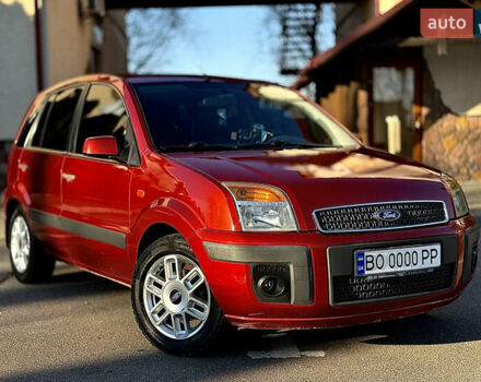 Красный Форд Фьюжн, объемом двигателя 1.4 л и пробегом 185 тыс. км за 4899 $, фото 5 на Automoto.ua