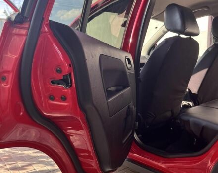 Красный Форд Фьюжн, объемом двигателя 1.6 л и пробегом 290 тыс. км за 4800 $, фото 10 на Automoto.ua