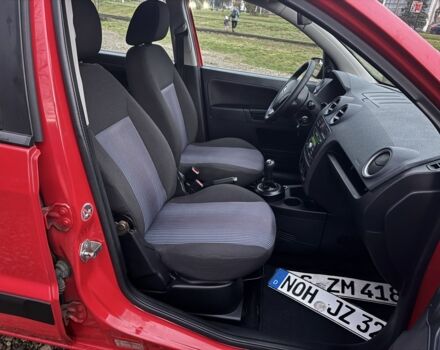 Красный Форд Фьюжн, объемом двигателя 1.4 л и пробегом 195 тыс. км за 4750 $, фото 14 на Automoto.ua