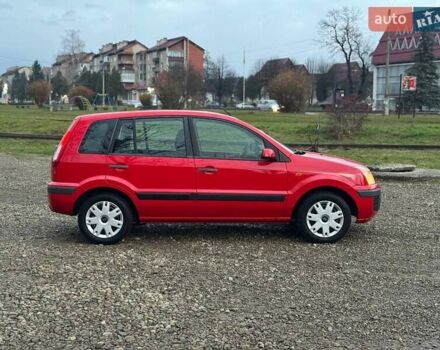 Красный Форд Фьюжн, объемом двигателя 1.4 л и пробегом 197 тыс. км за 4850 $, фото 10 на Automoto.ua