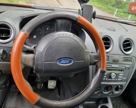 Форд Фьюжн 2007 в Киеве на Automoto.ua Красный Форд Фьюжн, объемом двигателя 1.39 л и пробегом 280 тыс. км за 3800 $, фото 13 на Automoto.ua