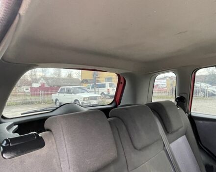 Червоний Форд Фьюжен, об'ємом двигуна 1.2 л та пробігом 210 тис. км за 3950 $, фото 21 на Automoto.ua