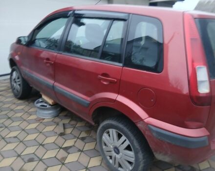 Красный Форд Фьюжн, объемом двигателя 1.6 л и пробегом 3 тыс. км за 3000 $, фото 3 на Automoto.ua