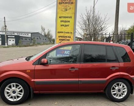 Красный Форд Фьюжн, объемом двигателя 1.39 л и пробегом 131 тыс. км за 5500 $, фото 4 на Automoto.ua