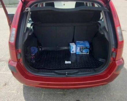 Красный Форд Фьюжн, объемом двигателя 1.4 л и пробегом 160 тыс. км за 5900 $, фото 8 на Automoto.ua