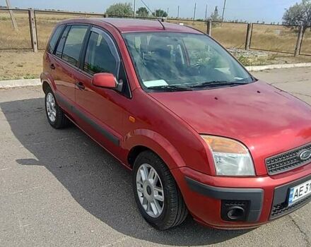 Красный Форд Фьюжн, объемом двигателя 1.4 л и пробегом 160 тыс. км за 5900 $, фото 13 на Automoto.ua