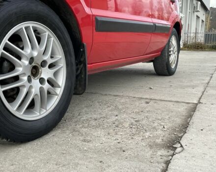 Червоний Форд Фьюжен, об'ємом двигуна 1.2 л та пробігом 210 тис. км за 3950 $, фото 3 на Automoto.ua