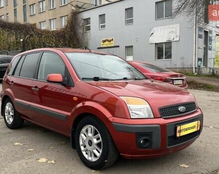 Красный Форд Фьюжн, объемом двигателя 1.39 л и пробегом 131 тыс. км за 5500 $, фото 1 на Automoto.ua