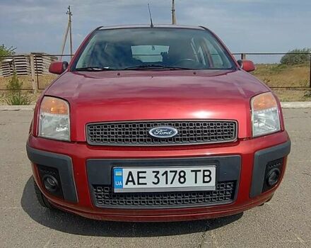 Красный Форд Фьюжн, объемом двигателя 1.4 л и пробегом 160 тыс. км за 5900 $, фото 15 на Automoto.ua