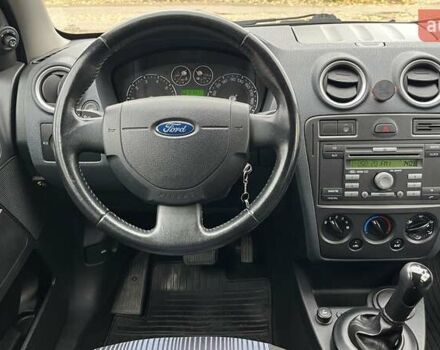 Красный Форд Фьюжн, объемом двигателя 1.39 л и пробегом 131 тыс. км за 5500 $, фото 15 на Automoto.ua