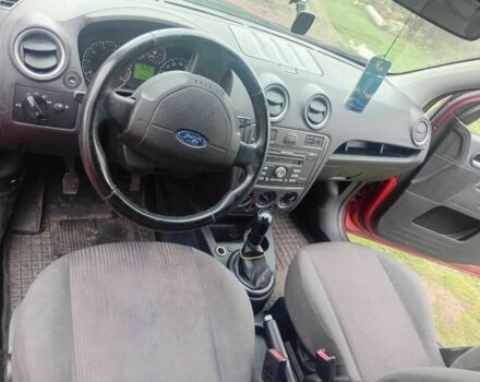 Червоний Форд Фьюжен, об'ємом двигуна 1.6 л та пробігом 200 тис. км за 4200 $, фото 2 на Automoto.ua