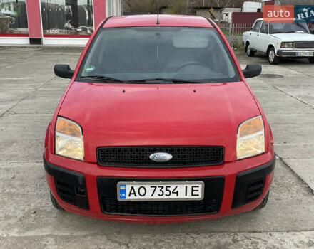 Червоний Форд Фьюжен, об'ємом двигуна 1.2 л та пробігом 210 тис. км за 3950 $, фото 1 на Automoto.ua
