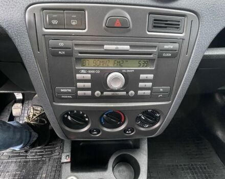 Червоний Форд Фьюжен, об'ємом двигуна 1.2 л та пробігом 210 тис. км за 3950 $, фото 22 на Automoto.ua