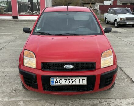 Червоний Форд Фьюжен, об'ємом двигуна 1.2 л та пробігом 210 тис. км за 3950 $, фото 1 на Automoto.ua