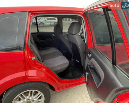 Червоний Форд Фьюжен, об'ємом двигуна 1.2 л та пробігом 210 тис. км за 3950 $, фото 12 на Automoto.ua