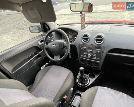 Червоний Форд Фьюжен, об'ємом двигуна 1.2 л та пробігом 210 тис. км за 3950 $, фото 13 на Automoto.ua