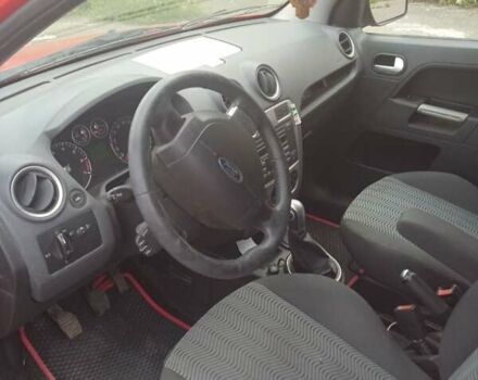 Червоний Форд Фьюжен, об'ємом двигуна 1.39 л та пробігом 190 тис. км за 5100 $, фото 10 на Automoto.ua