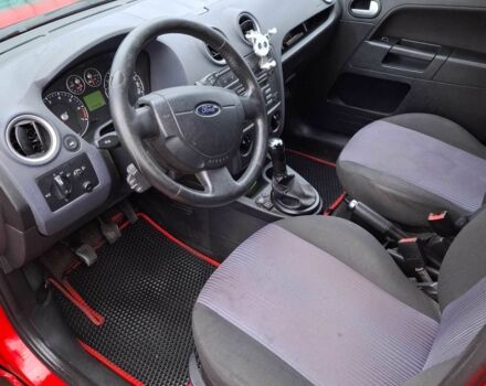 Червоний Форд Фьюжен, об'ємом двигуна 1.4 л та пробігом 2 тис. км за 5200 $, фото 3 на Automoto.ua