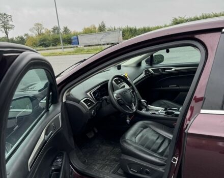 Красный Форд Фьюжн, объемом двигателя 2 л и пробегом 289 тыс. км за 8600 $, фото 6 на Automoto.ua