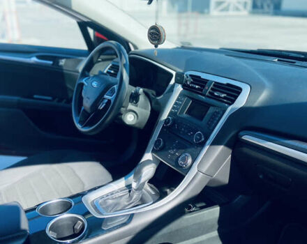 Красный Форд Фьюжн, объемом двигателя 2.5 л и пробегом 195 тыс. км за 8800 $, фото 17 на Automoto.ua