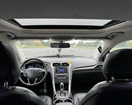 Красный Форд Фьюжн, объемом двигателя 2 л и пробегом 289 тыс. км за 8600 $, фото 9 на Automoto.ua