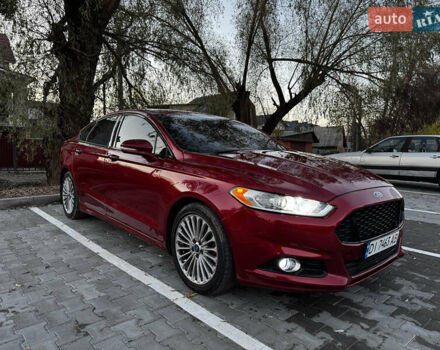 Червоний Форд Фьюжен, об'ємом двигуна 2 л та пробігом 169 тис. км за 10900 $, фото 2 на Automoto.ua