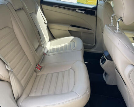 Красный Форд Фьюжн, объемом двигателя 1.5 л и пробегом 132 тыс. км за 8990 $, фото 33 на Automoto.ua