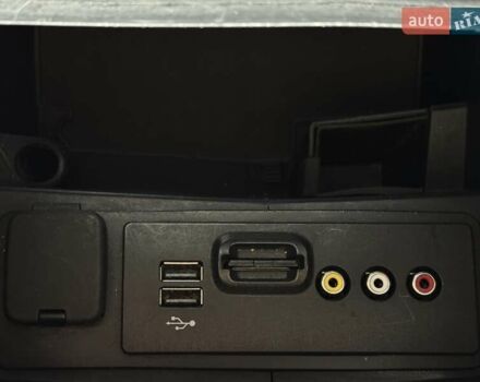 Красный Форд Фьюжн, объемом двигателя 1.6 л и пробегом 156 тыс. км за 8500 $, фото 33 на Automoto.ua