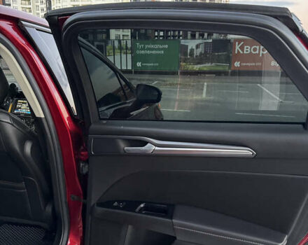 Червоний Форд Фьюжен, об'ємом двигуна 2 л та пробігом 169 тис. км за 10900 $, фото 23 на Automoto.ua