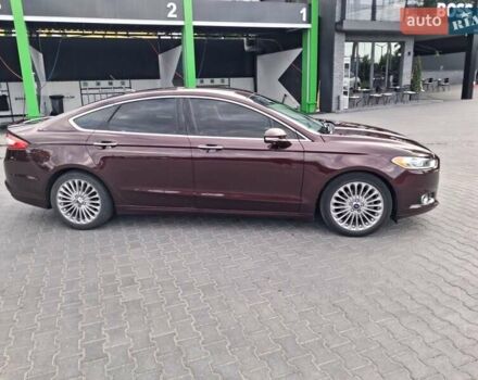 Красный Форд Фьюжн, объемом двигателя 2 л и пробегом 161 тыс. км за 10999 $, фото 4 на Automoto.ua